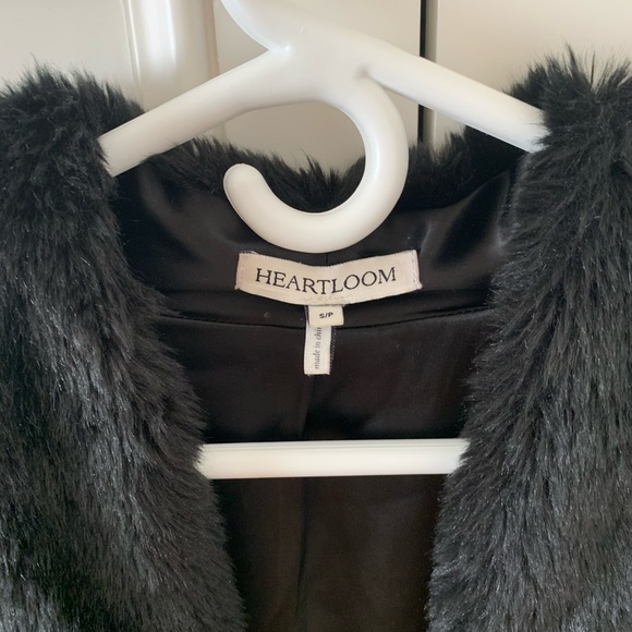 Faux fur Heartloom coat - Picture 3 of 7